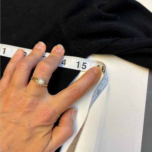 Zara Knit long sleeve crew neck button sleeve fitted sweater tops women's size S - Picture 6 of 9